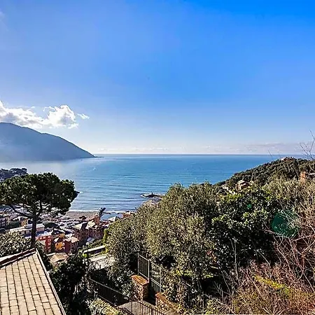 Seaview With Garden In By Wonderful Italy Szálloda