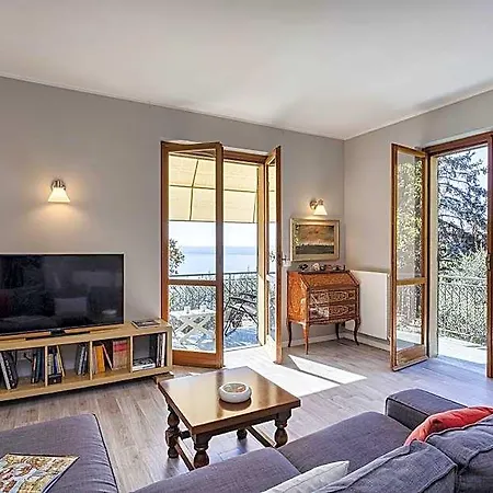 Szálloda Seaview With Garden In By Wonderful Italy